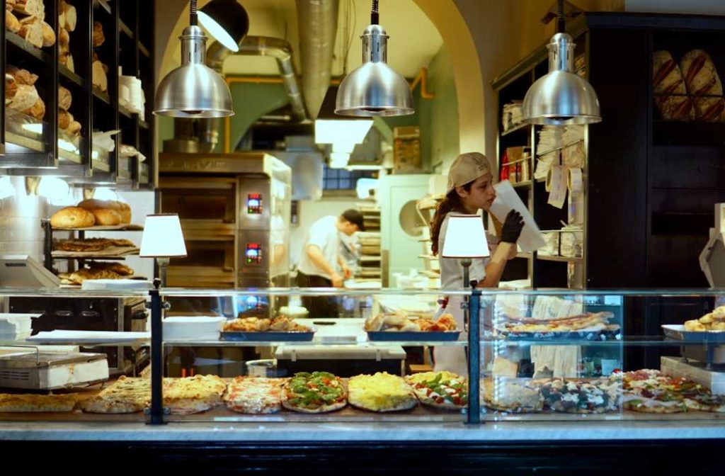 banco-pizza-staff